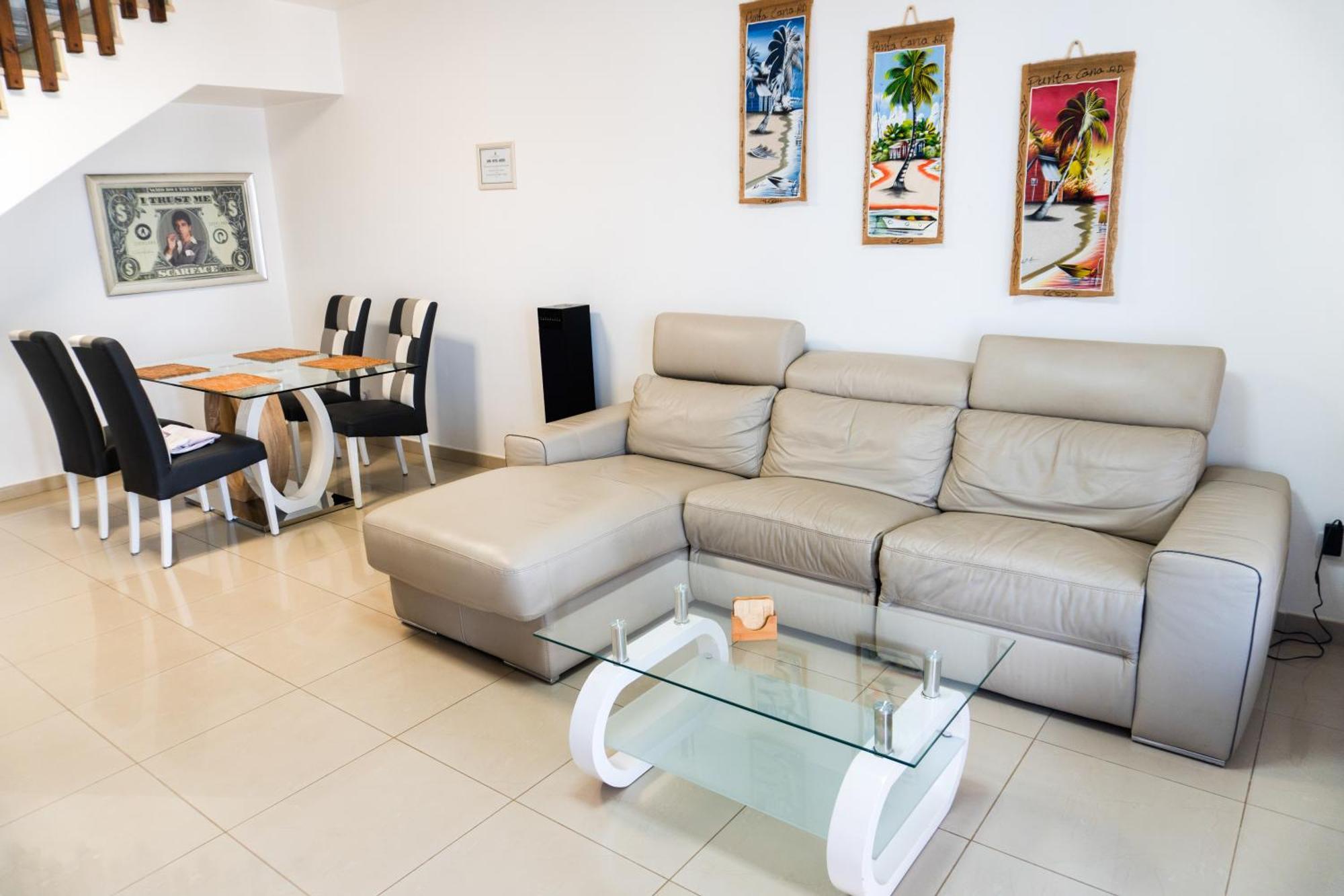 Beautiful And Luxurious With Heated Pool And Free Wi-fi In Playa Blanca. Vil·la Playa Blanca (Lanzarote)